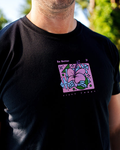 Playera Negra Logo Floral